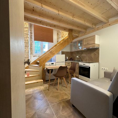 Q Rocco Apartments, Corfu Town ภายนอก รูปภาพ