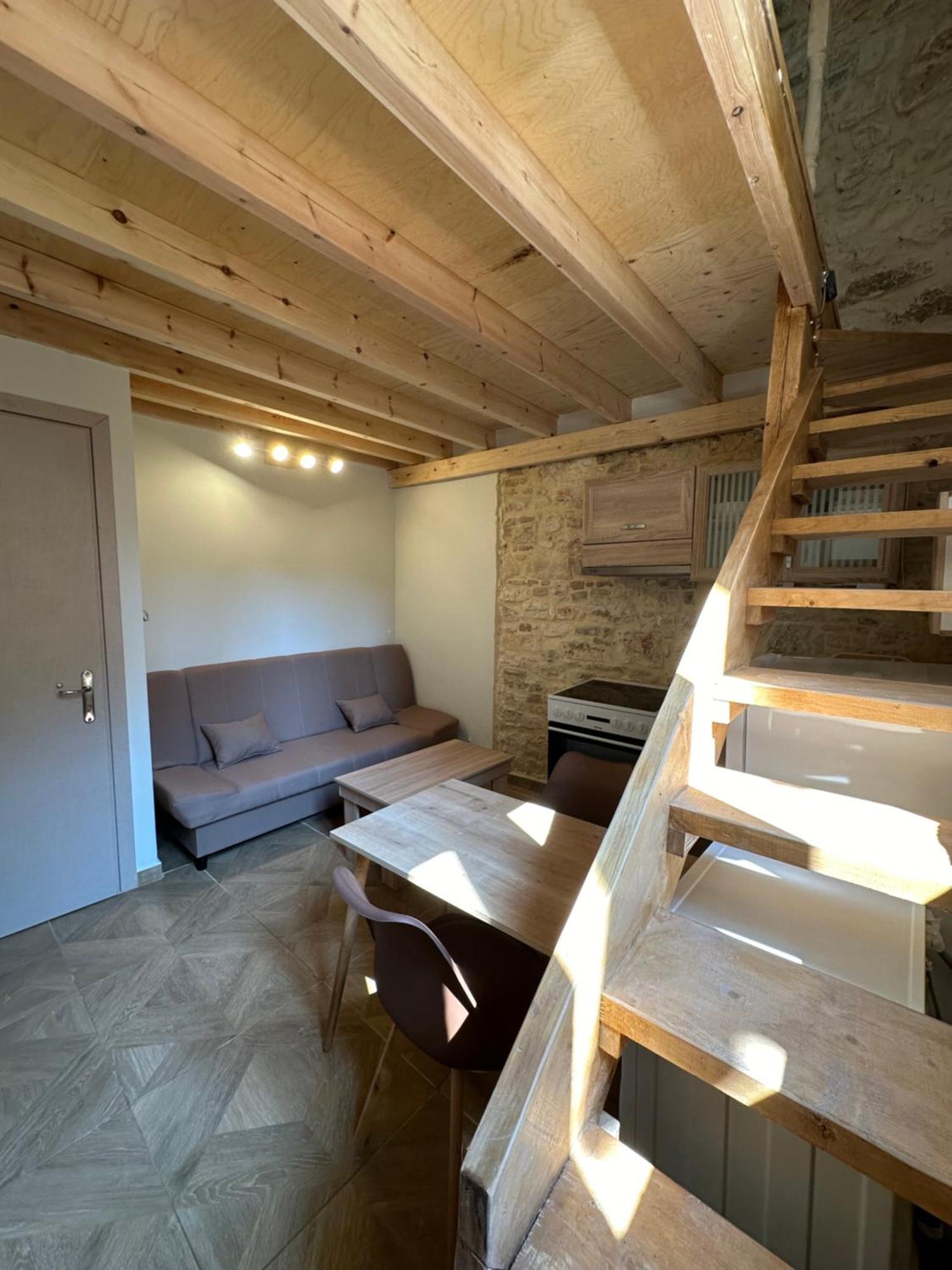 Q Rocco Apartments, Corfu Town ภายนอก รูปภาพ
